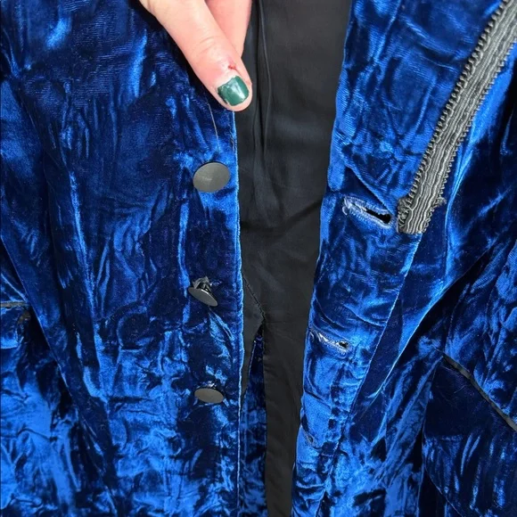 Men's Blue Velvet Jacket - Picture 2 of 9